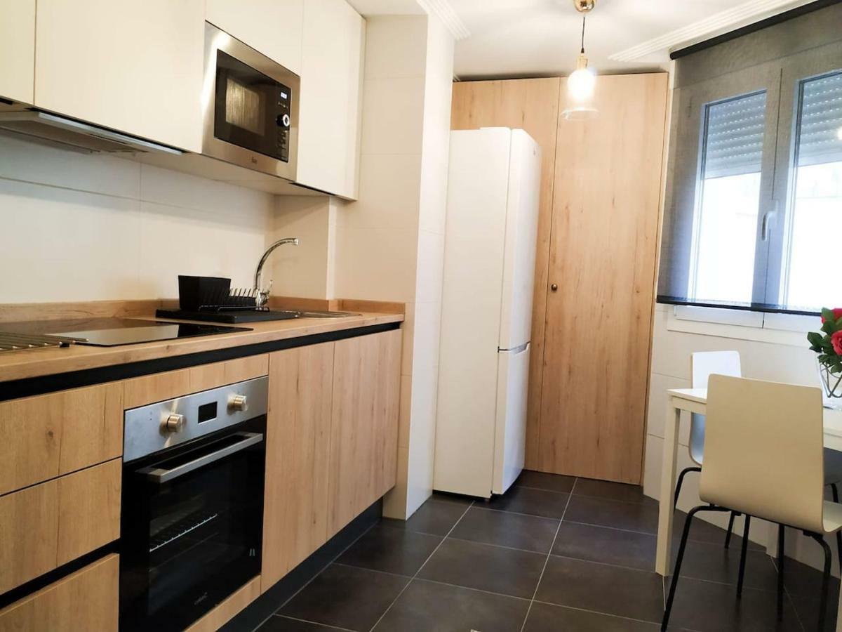Living Burgos Apartment Bagian luar foto